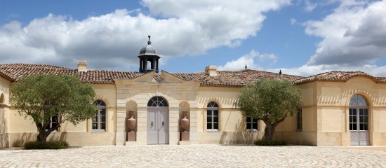 Poursuivi pour pratiques commerciales trompeuses pour avoir vendu du vin sous la marque « Petrus Lambertini », un négociant avait été relaxé en appel. Une relaxe confirmée en cassation.