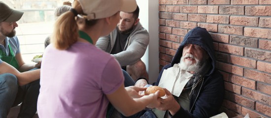 Les associations de lutte contre la pauvreté peuvent, jusqu’au 15 janvier 2021, répondre à un appel à projets lancé par le ministère des Solidarités et de la Santé.