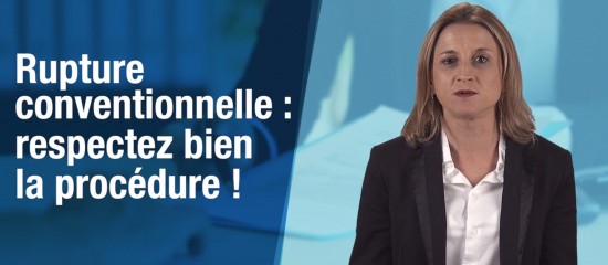 Dans le cadre de la mise en œuvre d’une rupture conventionnelle homologuée, un exemplaire de la convention de rupture doit obligatoirement être remis au salarié.