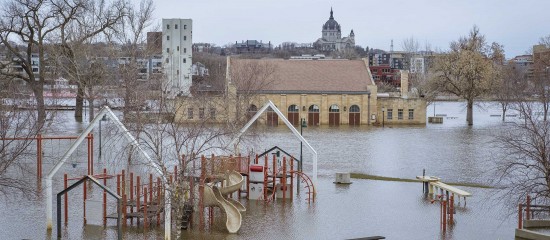 L’Urssaf peut accorder un délai de paiement aux employeurs et travailleurs indépendants impactés par les inondations survenues en Bretagne, dans les Pays de la Loire et en Normandie.