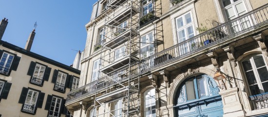 Un bien immobilier ancien à rénover peut vous faire profiter d’un rendement attractif et constituer une opportunité de réaliser une belle plus-value.